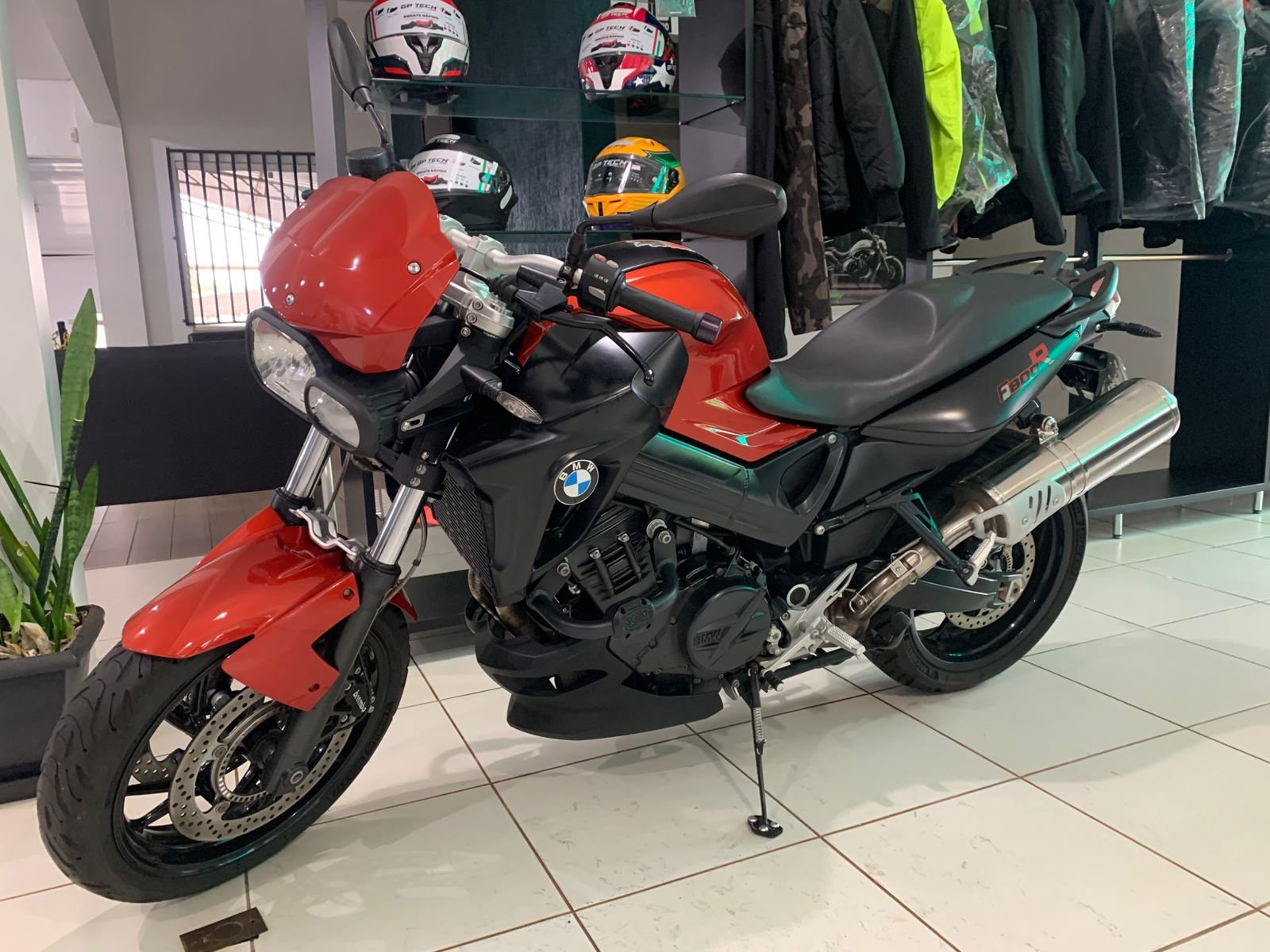 BMW F800 — foto 2