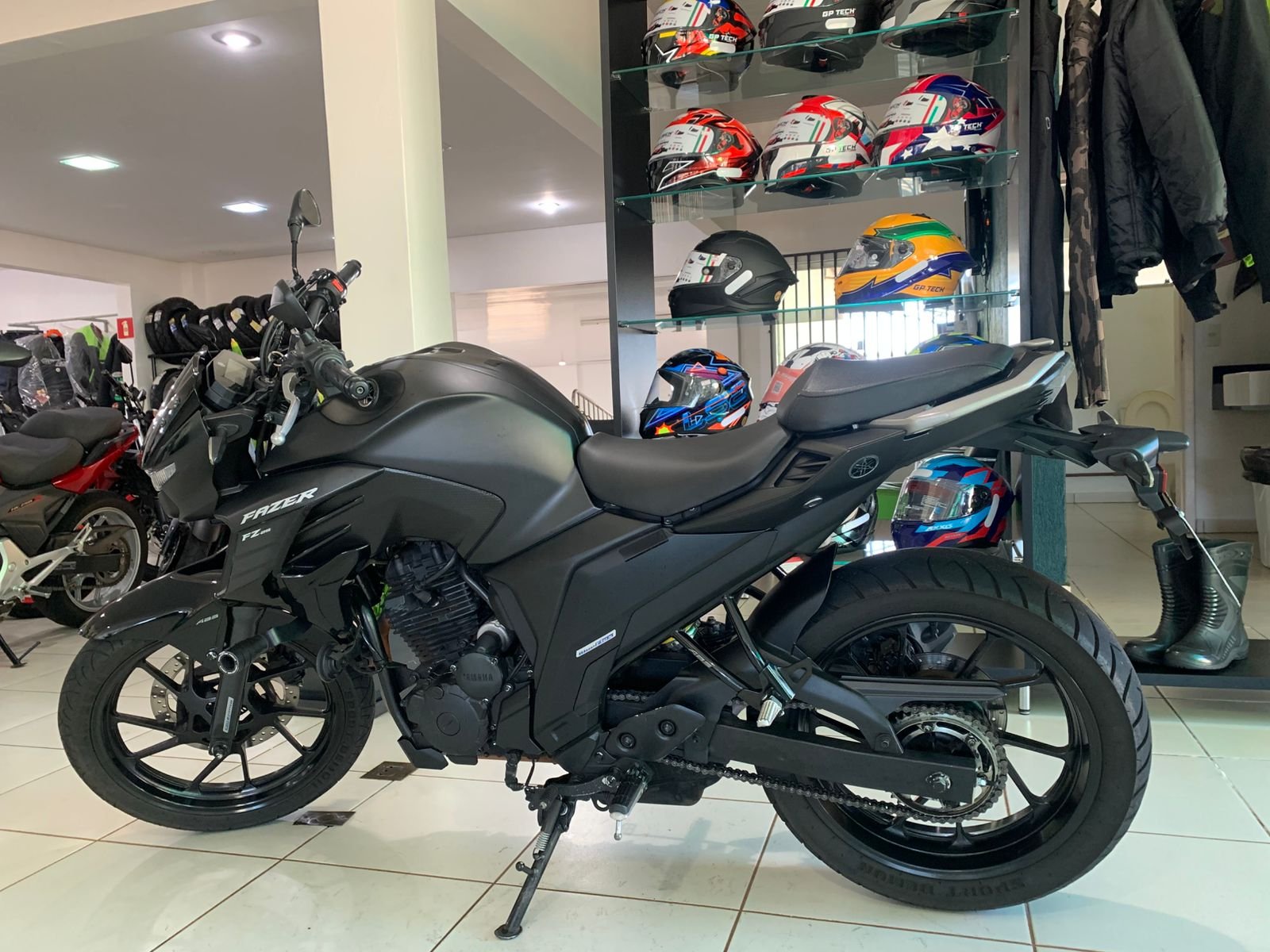 Yamaha FZ25 — foto 7