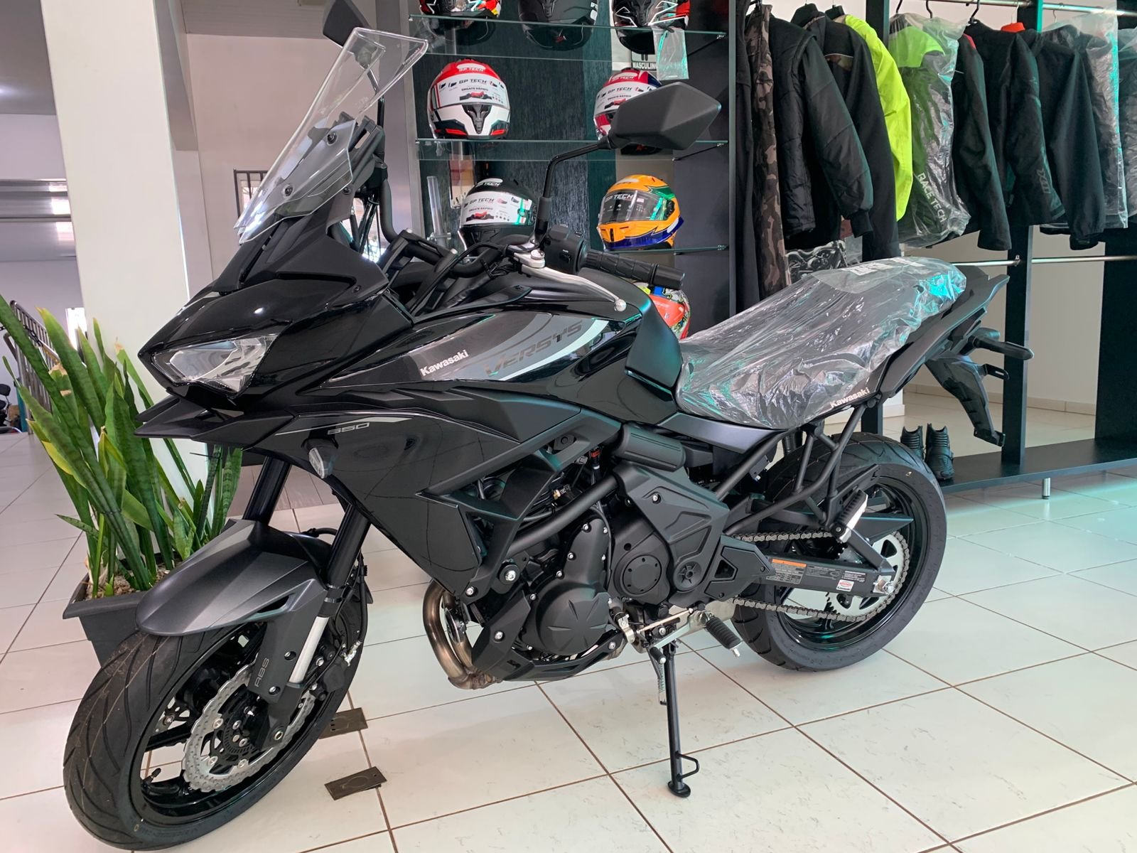 Kawasaki VERSYS 650 — foto 3