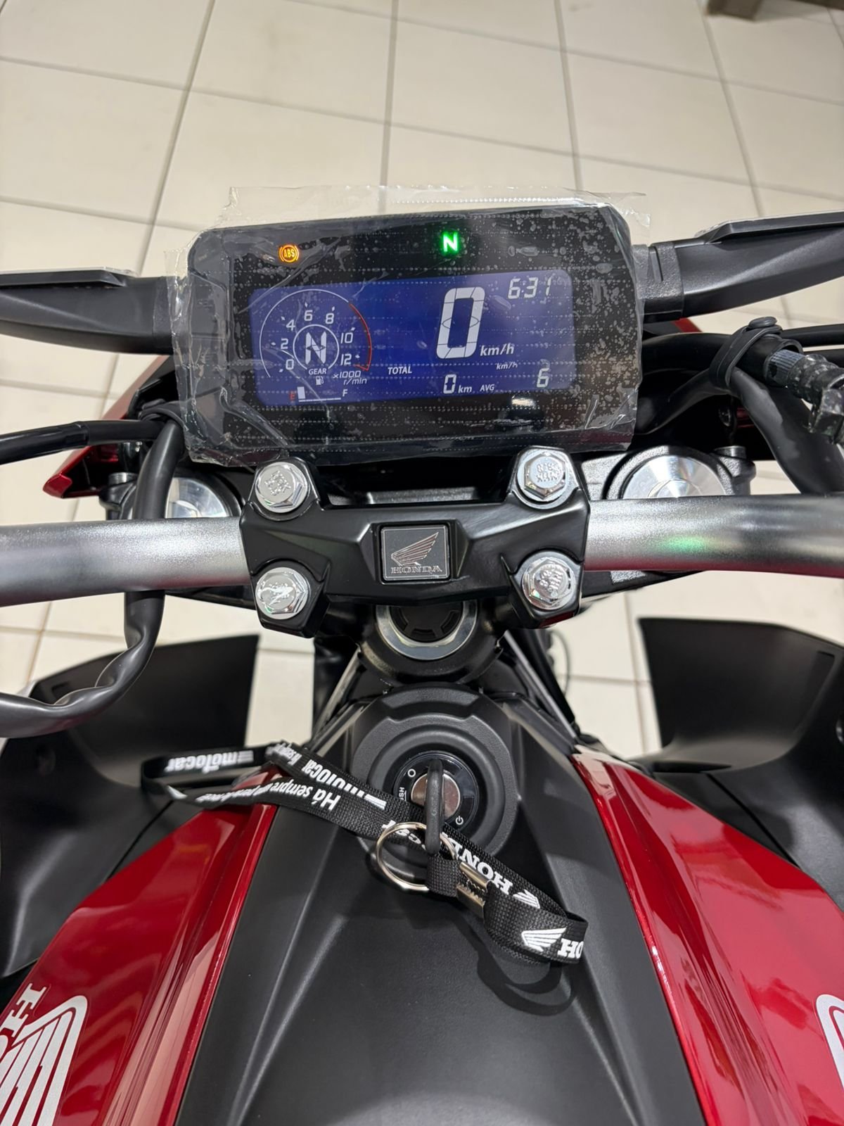 Honda TWISTER 300 — foto 6