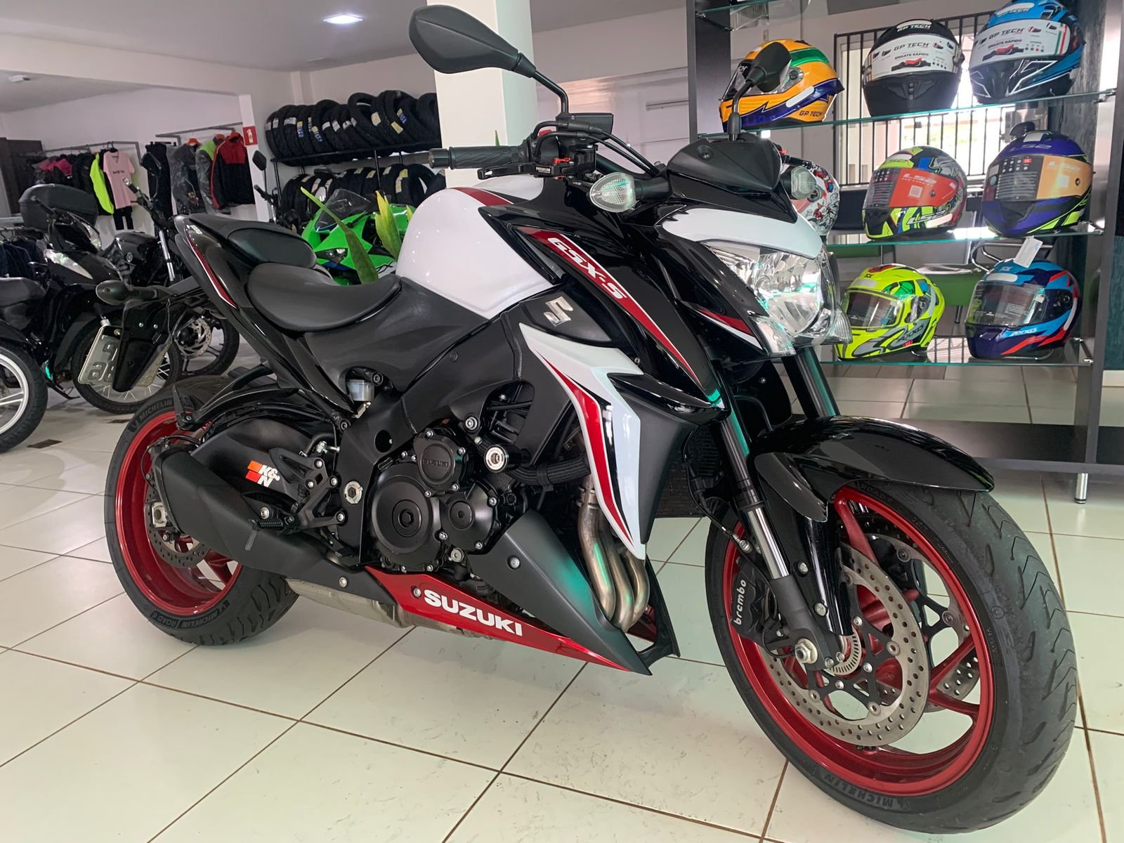 Suzuki GSX 1000