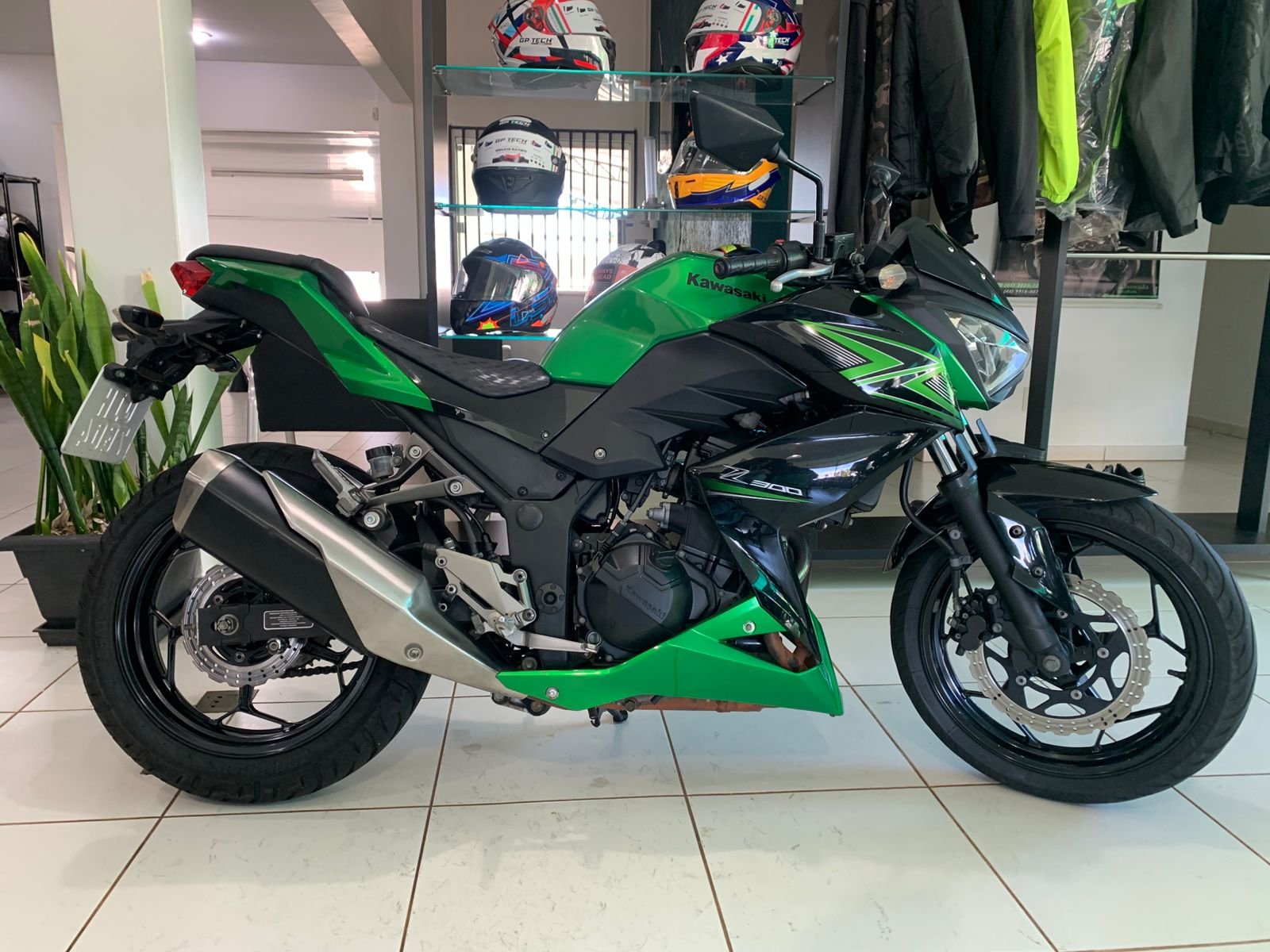 Kawasaki Z300 — foto 4