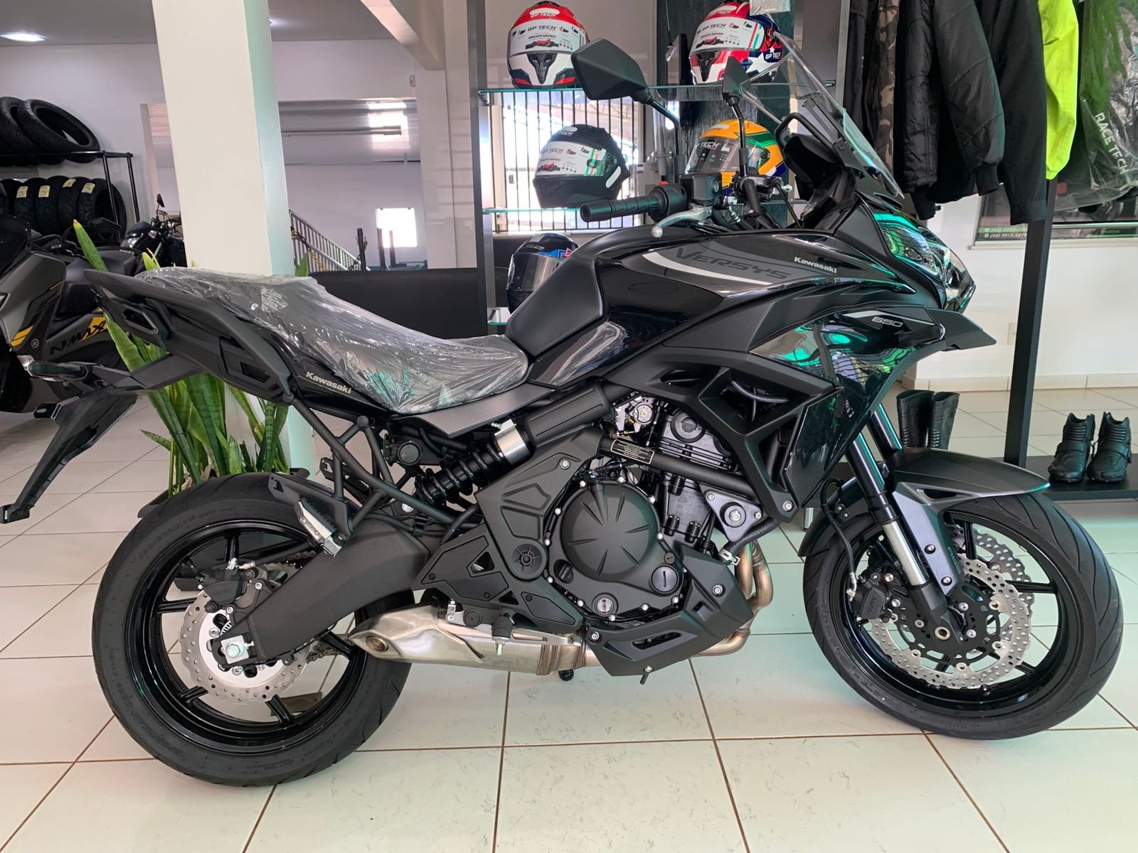 Kawasaki VERSYS 650 — foto 5