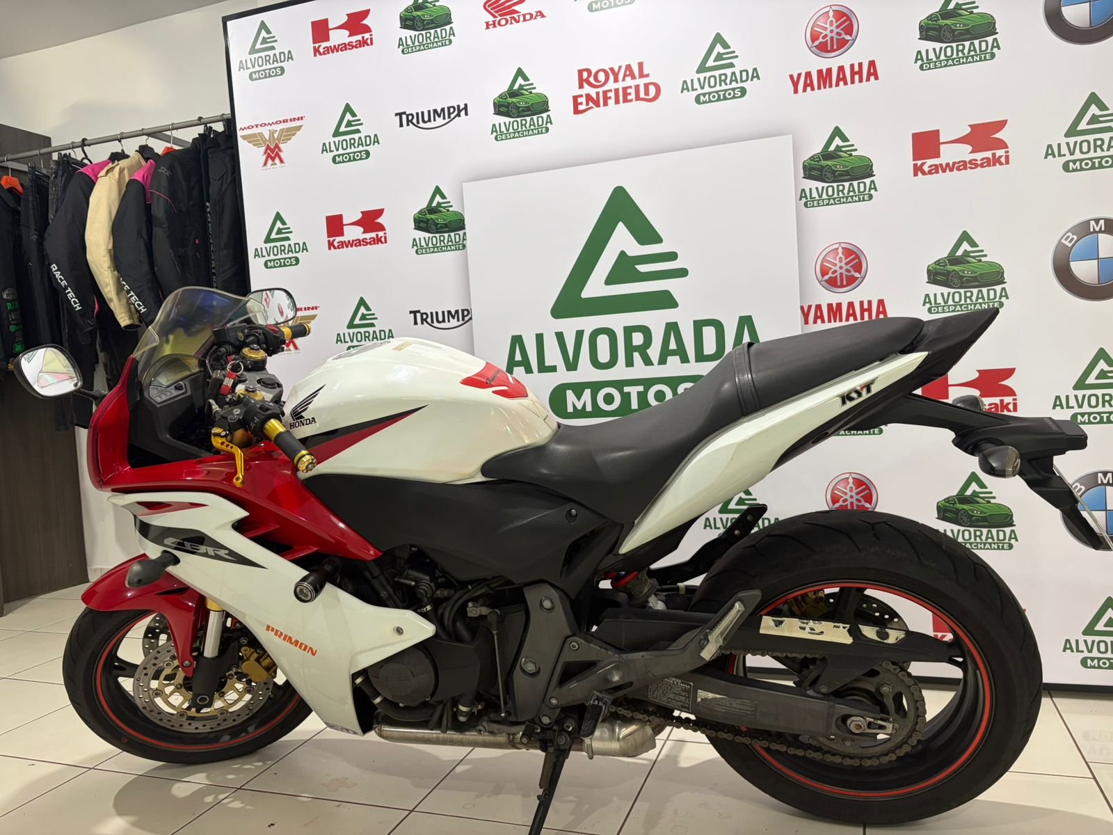 Honda CBR — foto 7