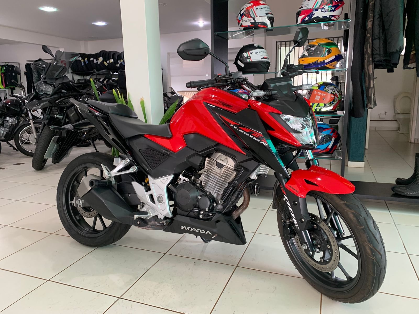 Honda CB300