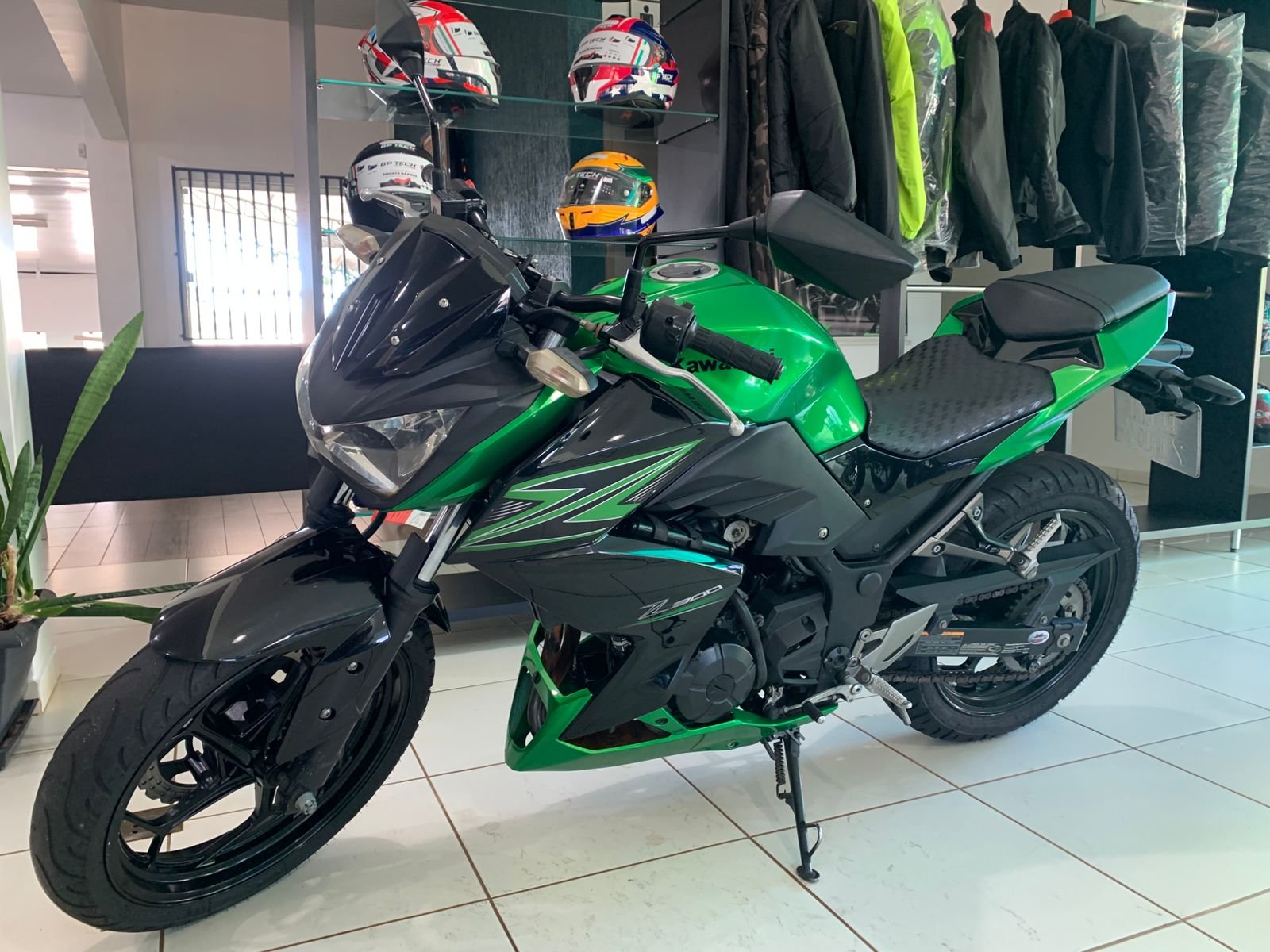 Kawasaki Z300 — foto 3