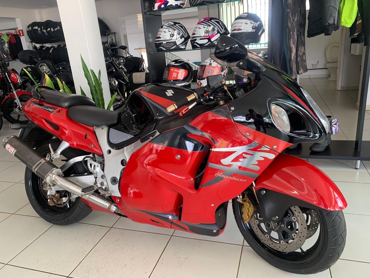 Suzuki GSX 1300-R